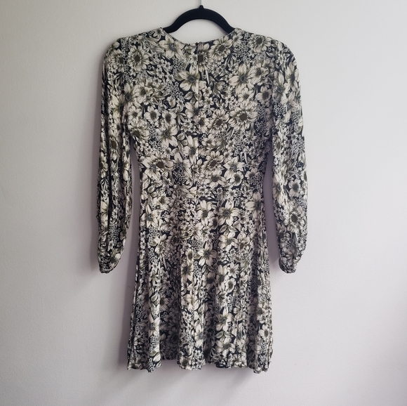 Zara Floral Dress Size Small - Picture 2 of 5